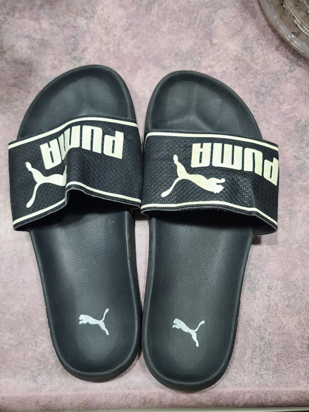 Puma Men's Lead-cat 2.0 Slides, size 10